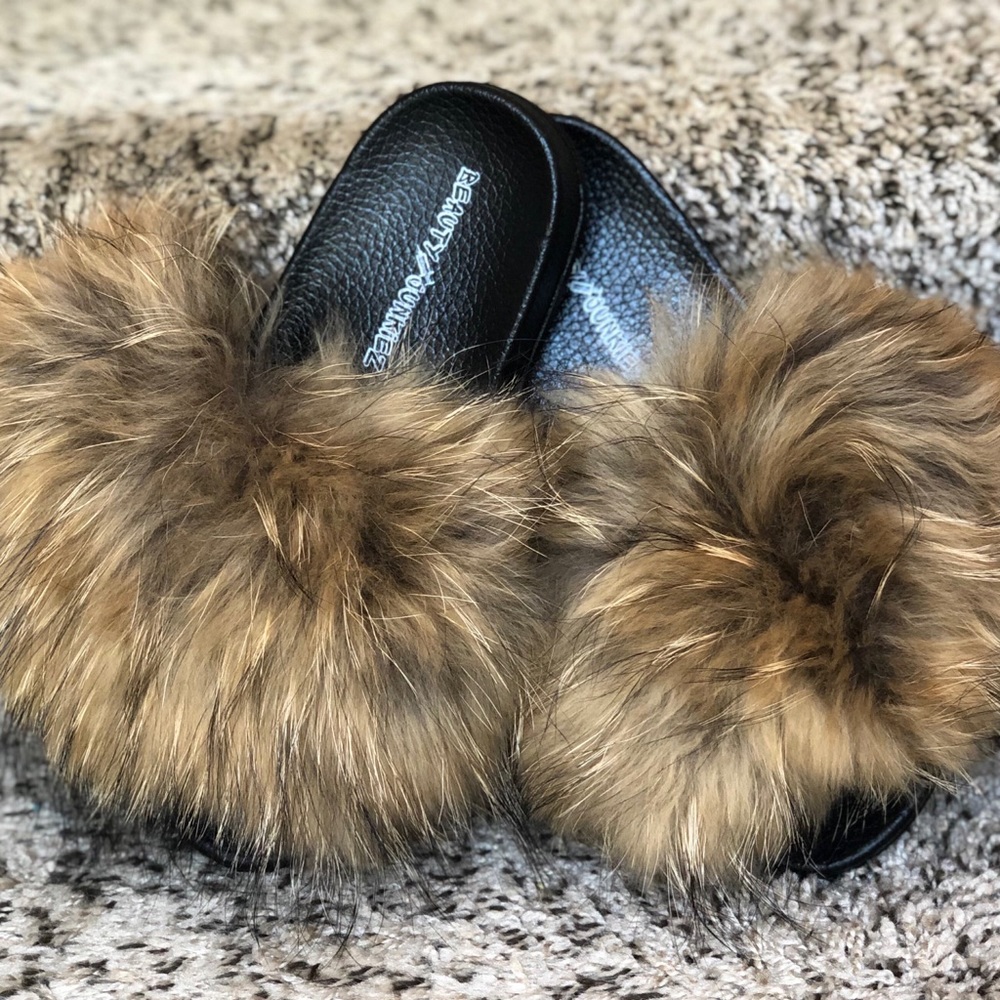 Chestnut Fur Slides
